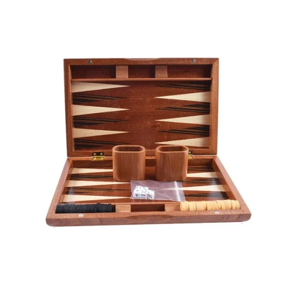 Magnetic Closure Backgammon Board