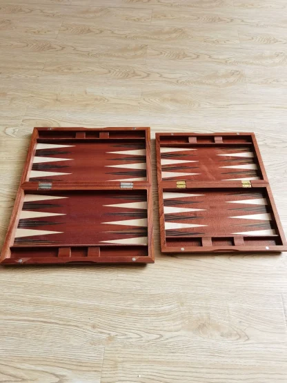 Magnetic Foldable Backgammon Board - Image 7